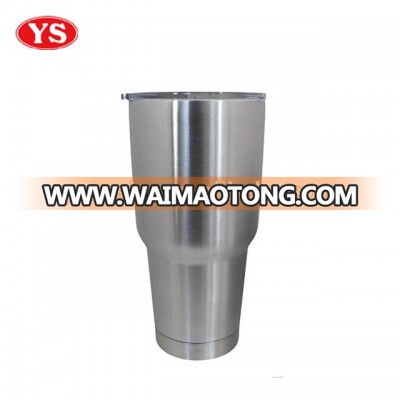 30 ounce insulated 18/8 stainless steel double wall tumbler with plastic lid